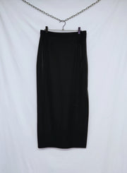 Shiny black skirt