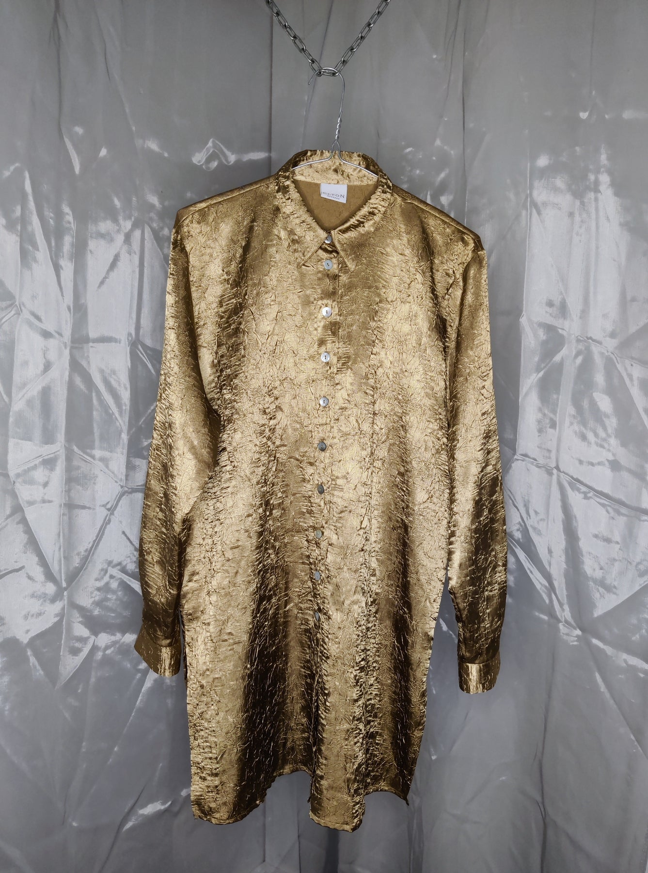 Golden long shirt Rose vintage & second hand Golden long shirt Rose vintage & second hand